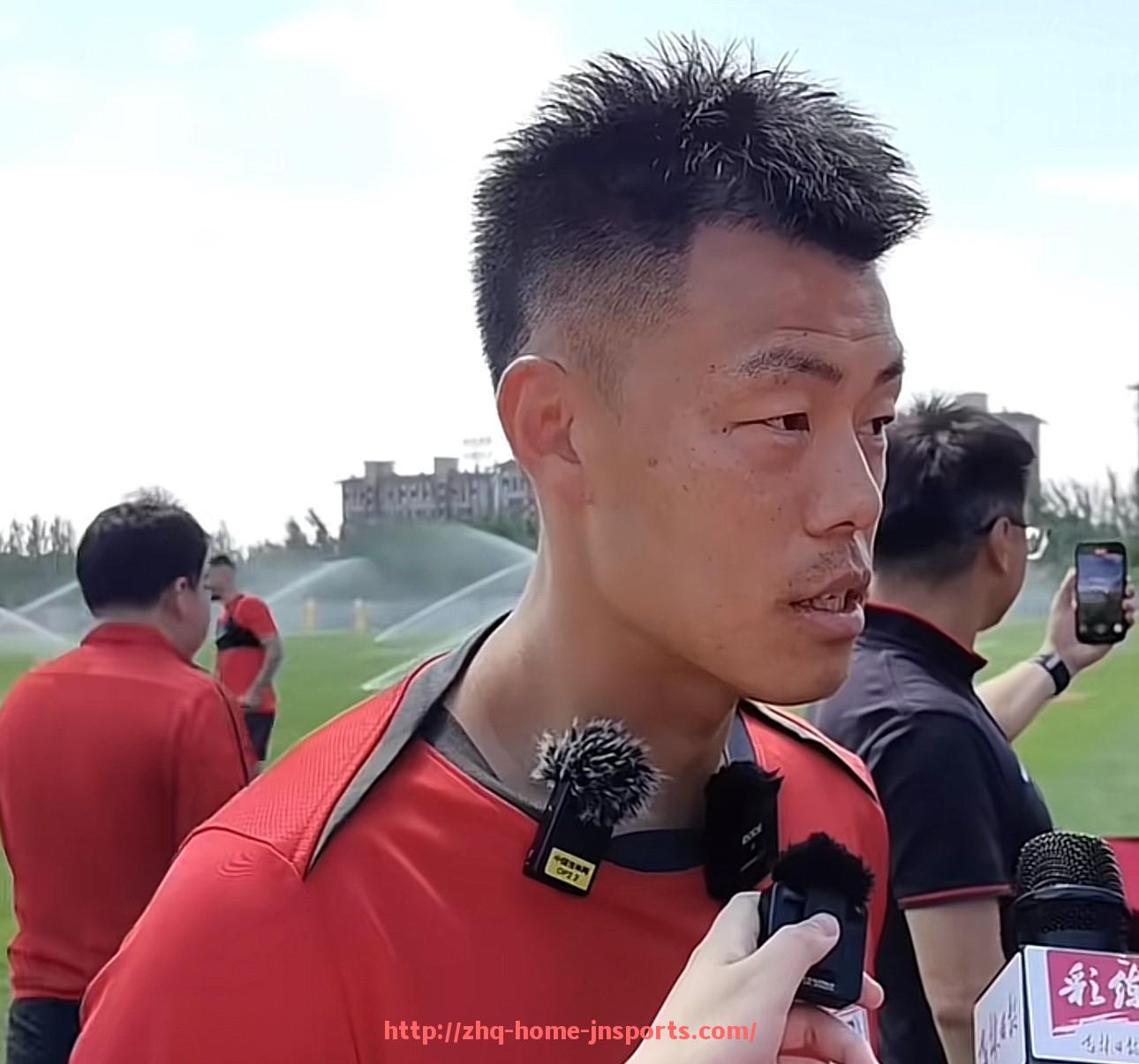 江南综合体育-2004年中超赛程完整版及当年赛季总结