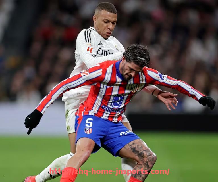 江南综合体育-2012年中超联赛冠军球队介绍及夺冠原因分析